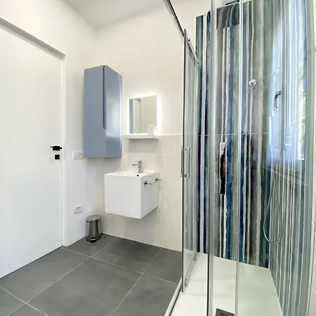 Vil Viaggi In Liberta Pesaro