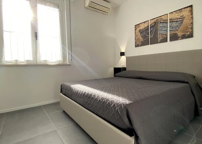 公寓 Vil Viaggi In Liberta 佩萨罗